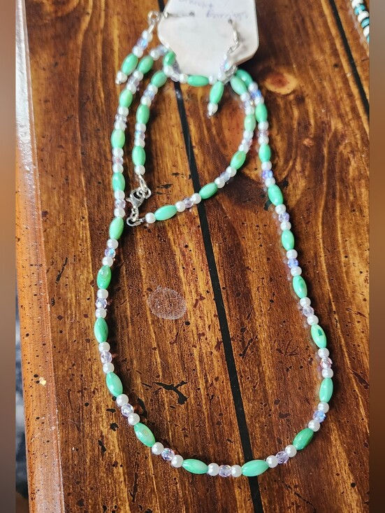 J and R Jewelry and More Jewelry - Green Mother Of Pearal Beaded Necklace and Bracelet Set